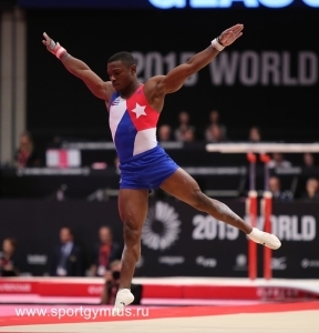 Кубинский гимнаст Лардует стал настоящим открытием ЧМ в Глазго, считает Алфосов