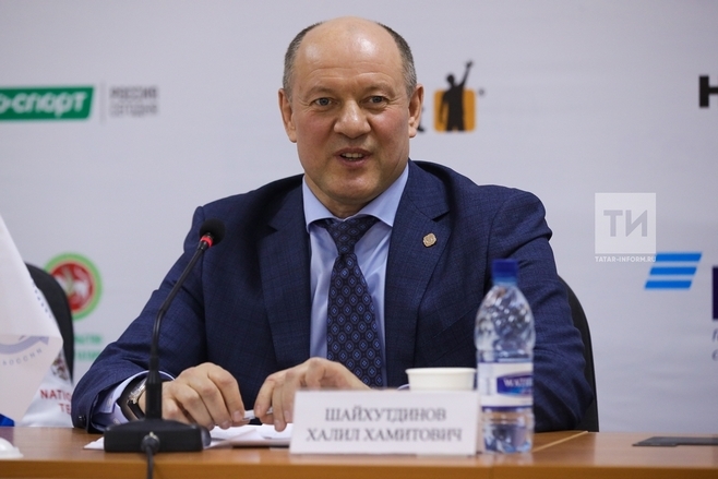 Федерация спортивной гимнастики РФ подарила Татарстану снаряды на 6,5 млн рублей