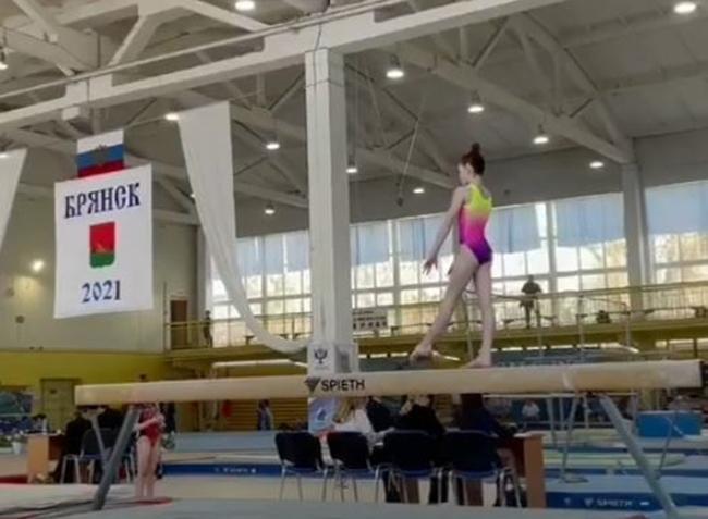 Юная гимнастка из Волгодонска завоевала два «золота» и две «бронзы» на Всероссийских соревнованиях