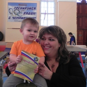 Елена Захарова